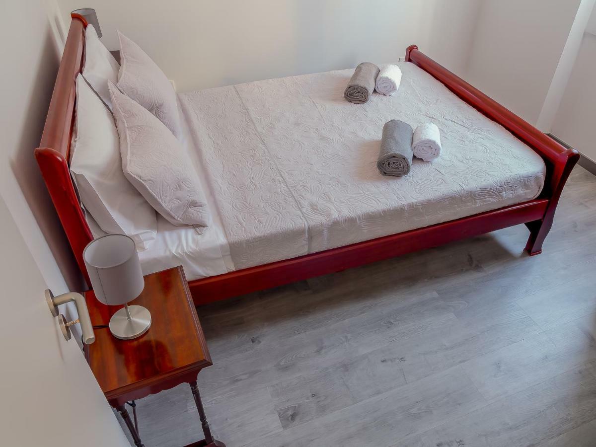 Sonia'S Costa Da Caparica Apartment מראה חיצוני תמונה